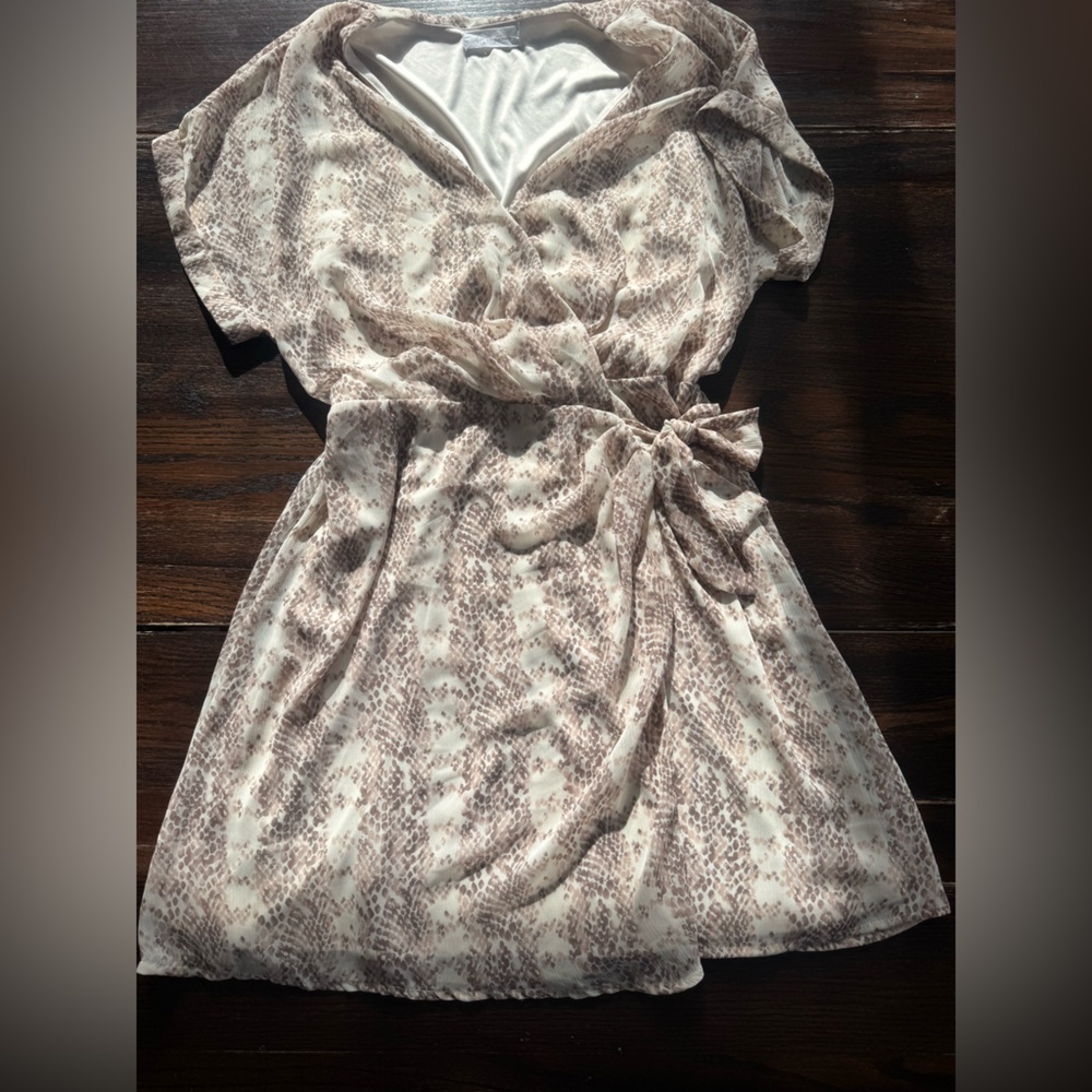 All in Favor Snake Print Wrap Dress | Size L | Neutral Chiffon